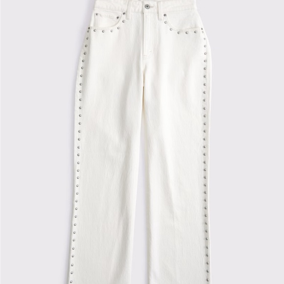 White Abercrombie & Fitch Women's Jeans - Picture 1 of 4